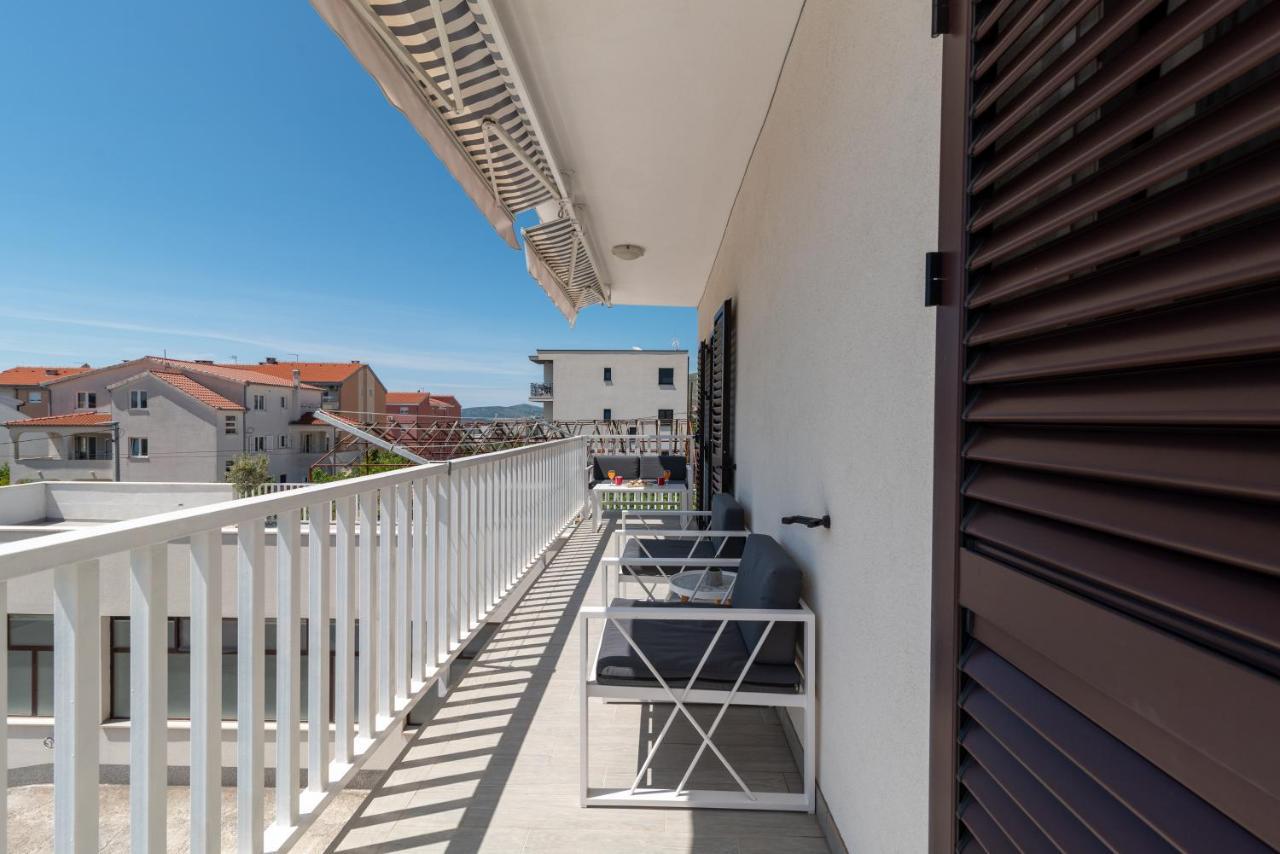 Apartmani Ville Vengo Trogir Eksteriør bilde