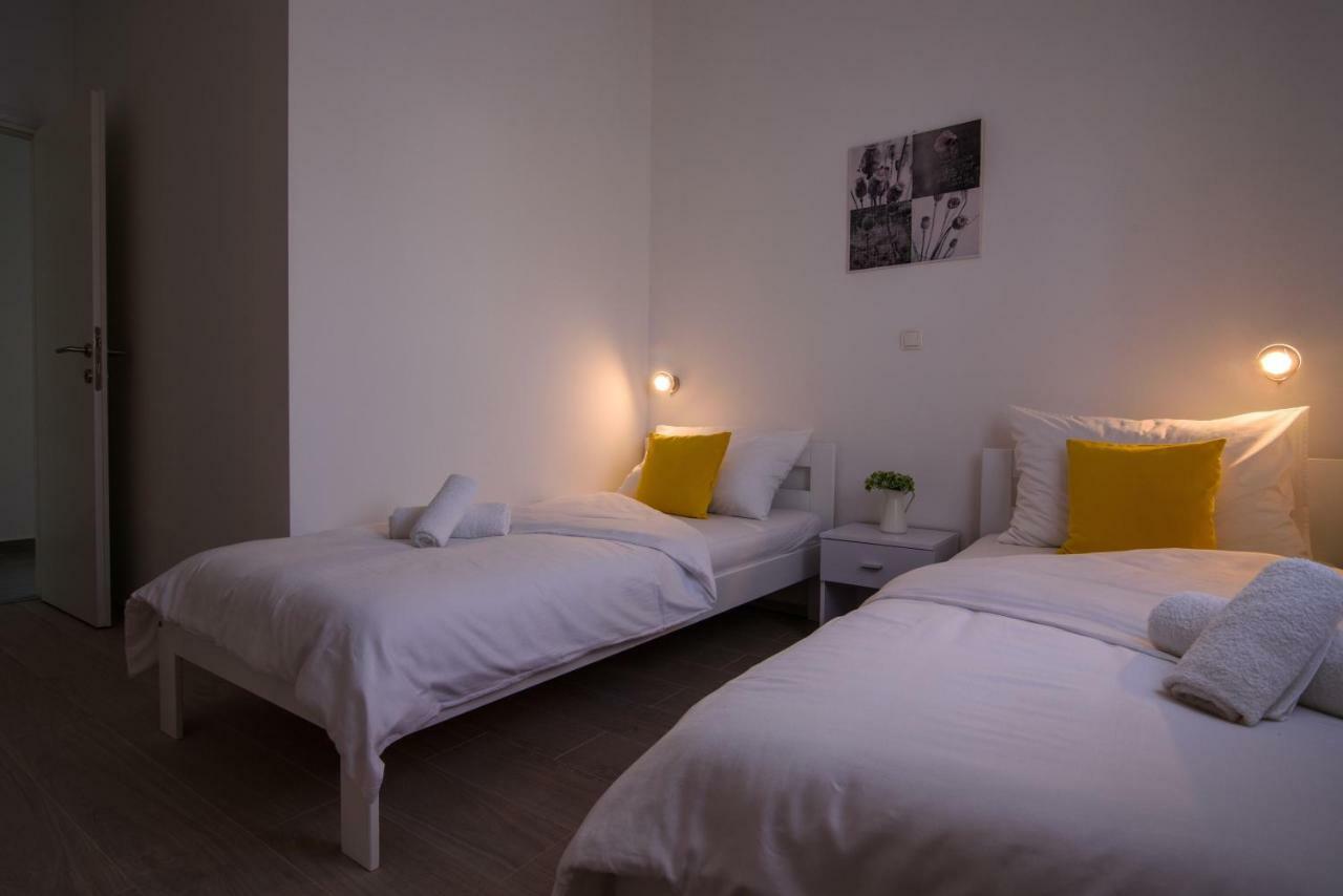 Apartmani Ville Vengo Trogir Eksteriør bilde