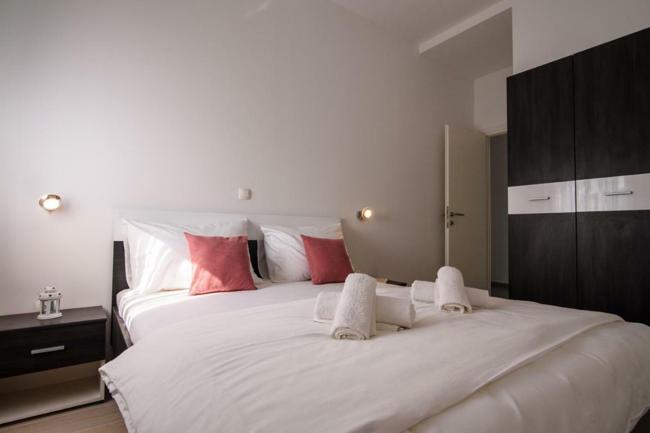 Apartmani Ville Vengo Trogir Eksteriør bilde