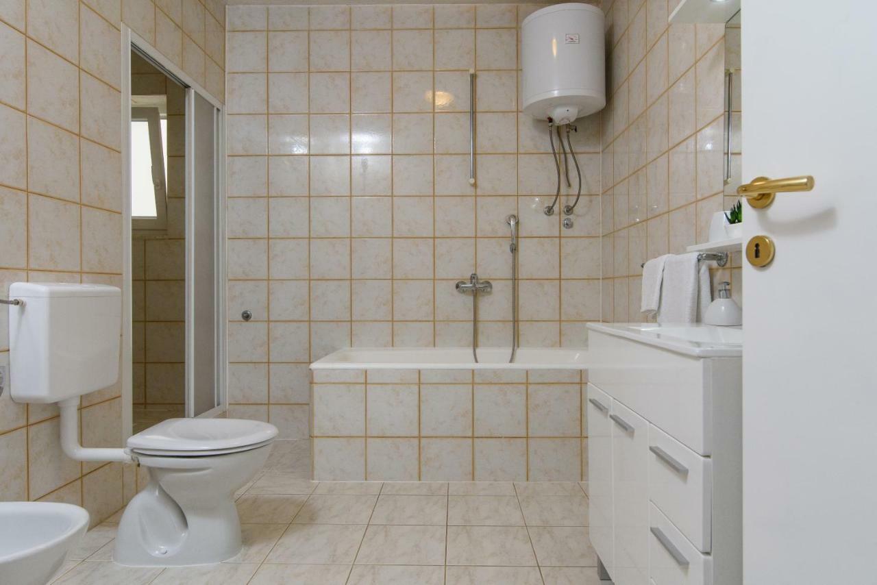 Apartmani Ville Vengo Trogir Eksteriør bilde