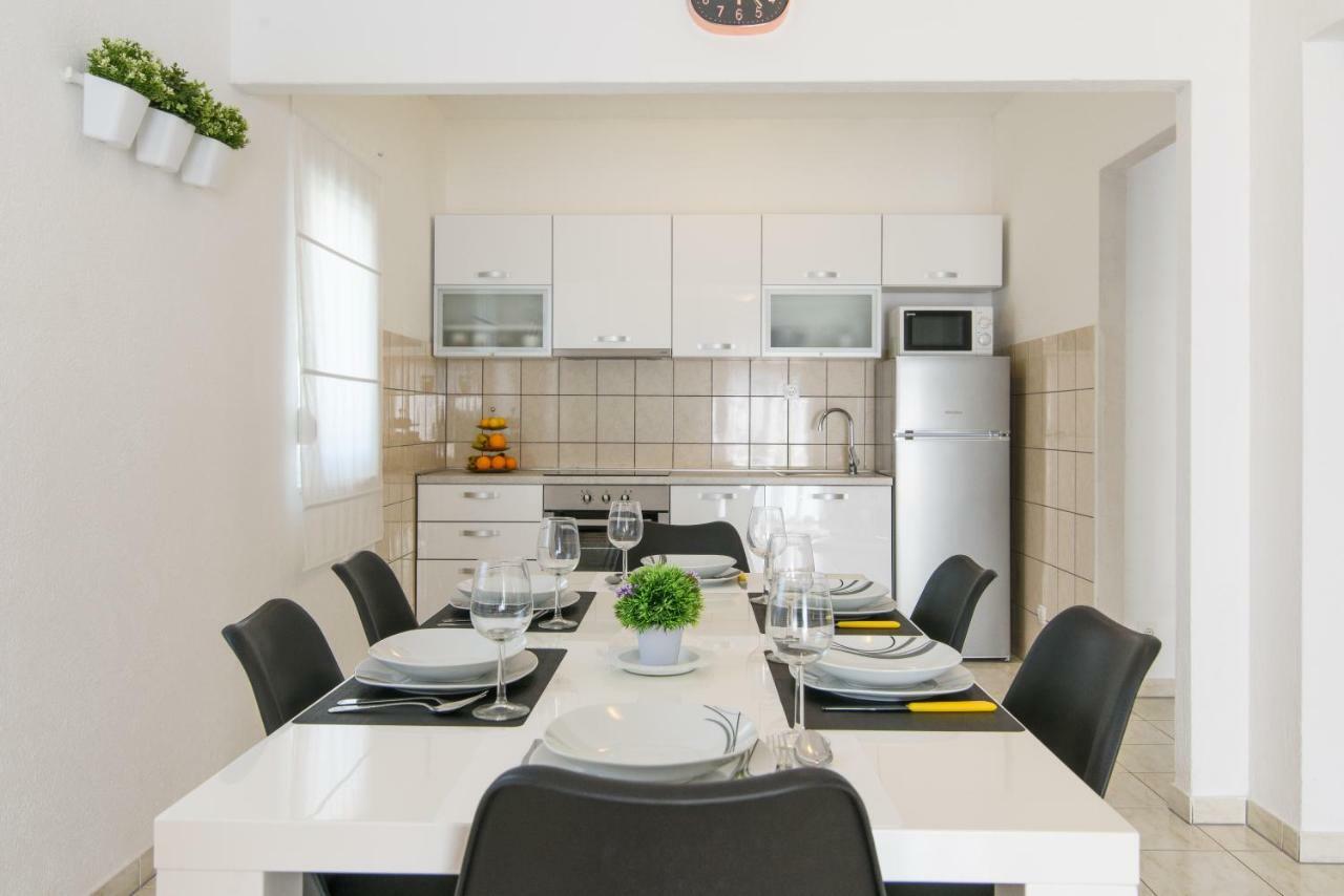 Apartmani Ville Vengo Trogir Eksteriør bilde